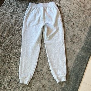 Lululemon Scuba high rise relaxed jogger